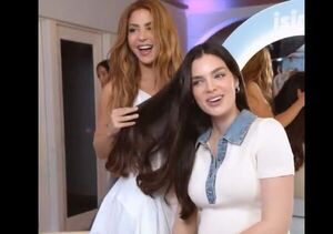 Popular / ¡Mañami! Shakira se mostró encantada con el cabello de Nadia Ferreira