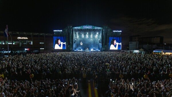 Sabrina lideró la “Noche de chicas” en el Asunciónico