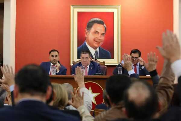 Oficialismo busca recomponerse entre rumores de grietas