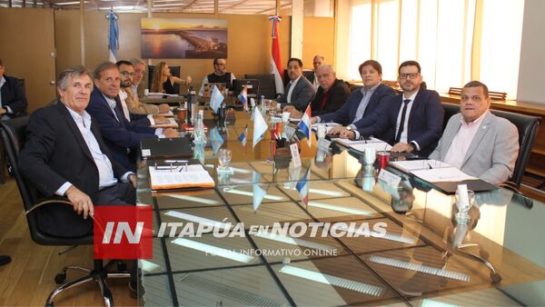 CONSEJO DE YACYRETÁ ANALIZA MARCHA INSTITUCIONAL Y PROYECTOS SOCIALES