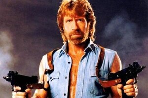 Hospitalizan de emergencia al actor Chuck Norris en Hawái