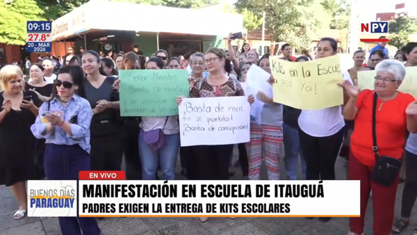 "Basta de la corrupción": manifestación en escuela de Itauguá, padres exigen la entrega de kits escolares