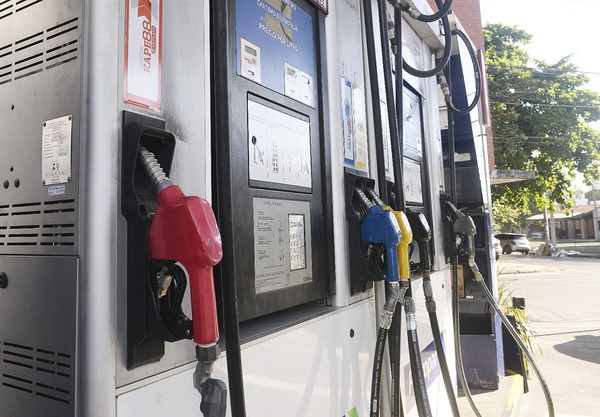 Combustibles privados suben hasta G. 1.000 en una semana