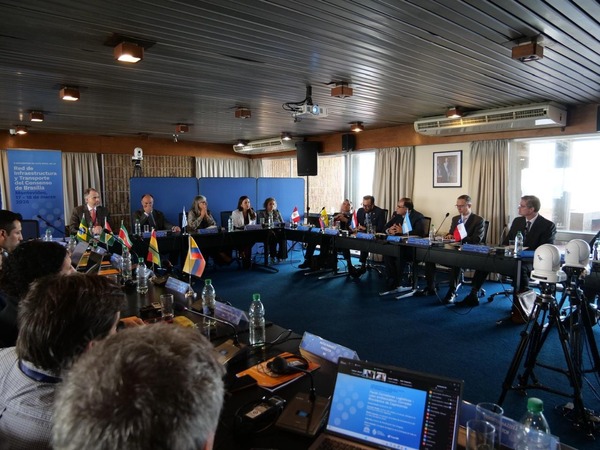 El Chaco como nodo logístico global: Paraguay consolida el Corredor Bioceánico en cumbre regional de Montevideo