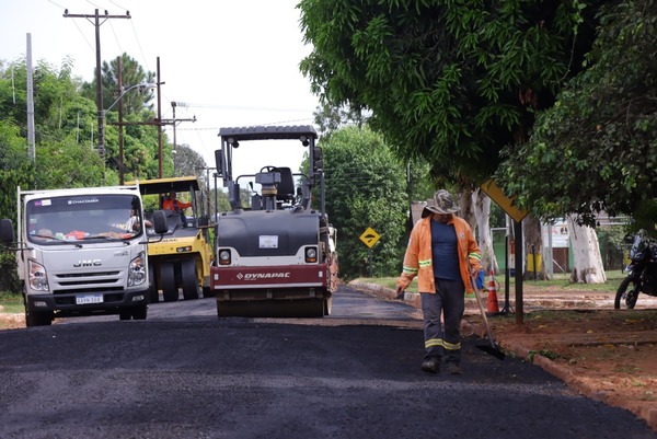 Plan 1.000 km avanza en el interior: obras viales se expanden en Caazapá y Boquerón