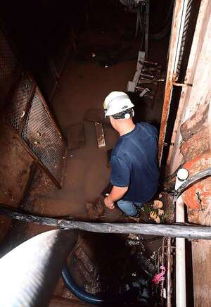 ANDE dice que nuevas obras subterráneas funcionan bien y apunta a desagües colapsados - Economía - ABC Color