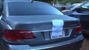 Policía incautan seis vehículos lujosos con documentos adulterados en Lambaré