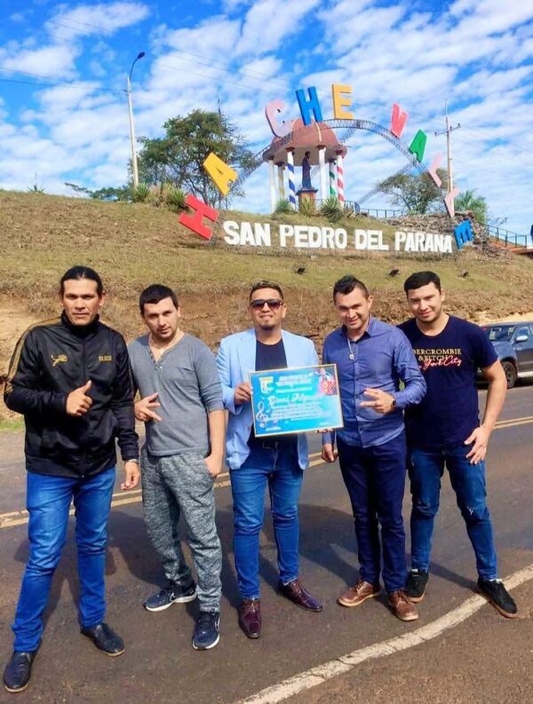 San Pedro del Paraná en lo más alto: David Alejandro y su grupo conquistan el Disco de Oro