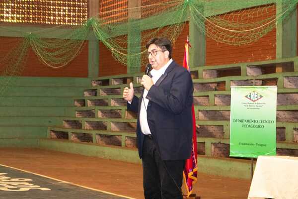 El programa “Fiscalía en escuelas y colegios” fortalece la prevención del delito en Itapúa