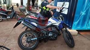 De un machetazo le “abren” la cara