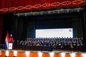 Más de 130 nuevos ingenieros se gradúan en la Universidad Politécnica Taiwán-Paraguay - Nacionales - ABC Color