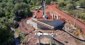 La Nación / Ruta de la banana: el puente del Lote 2 va tomando forma