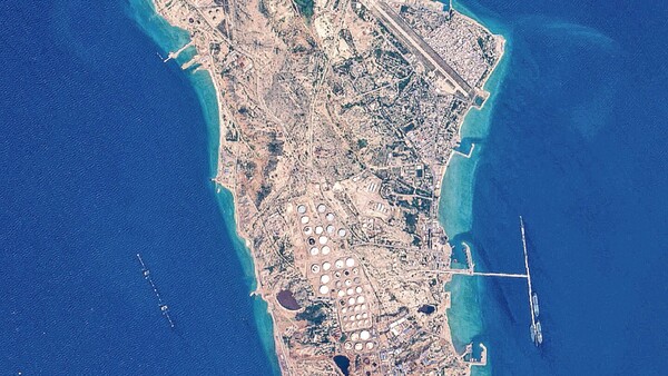 Trump llama “cobarde” a la OTAN y descarta una tregua con Irán