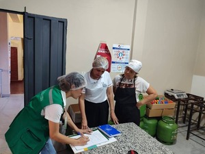 Garantizan seguridad alimentaria para miles de alumnos encarnacenos mediante monitoreo en terreno