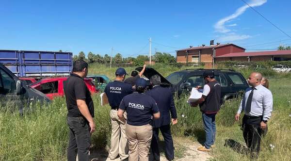 Imputan a funcionarios de Senad tras robo de evidencias - Noticiero Paraguay