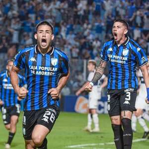 Video: El gol de Clever Ferreira en la victoria 1-0 de Tucumán - Fútbol Internacional - ABC Color