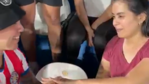 Ambos son de Yaguarón, se conocieron a distancia y se casaron en Paraguay