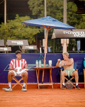 Dani Vallejo da la vuelta la página y mira el horizonte camino a Roland Garros - Polideportivo - ABC Color