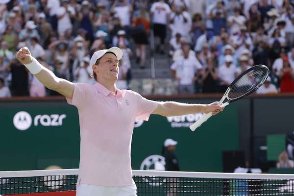 Sinner, a  tercera ronda por la vía rápida - Tenis - ABC Color