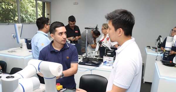 La Nación / Fortalecen capacitación técnica en incorporación de tecnologías de vanguardia en el SNPP