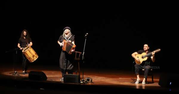 La Nación / Renato Borghetti, multiplicando al mundo el sonido del acordeón