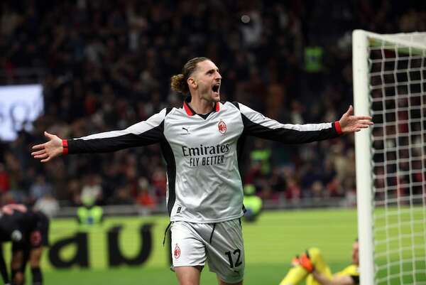 El Milan derrota al Torino y recupera la segunda plaza - Fútbol Internacional - ABC Color