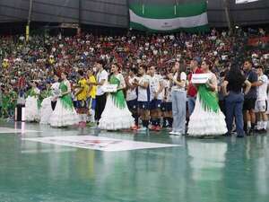 Fútbol de Salón: Rueda el balón Nacional - Polideportivo - ABC Color