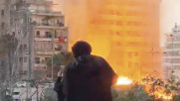 “No sabemos cuándo va a caer una bomba”, dijo una compatriota que está atrapada en la guerra de Medio Oriente