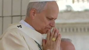 Papa León XIV dice que guerras como la de Oriente Medio son "un escándalo" para la humanidad