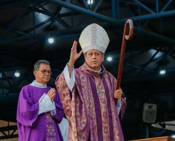 Caacupé: obispo advierte que la sociedad vive en una “tumba de violencia, pobreza e indiferencia” - Nacionales - ABC Color