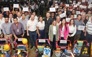 Egresan nuevos técnicos superiores, inauguran laboratorios y entregan herramientas de trabajo en Alto Paraná - ADN Digital
