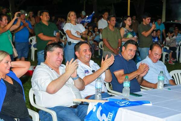 “Nuevo Liberalismo” cuestiona aplazos del gobierno - Política - ABC Color