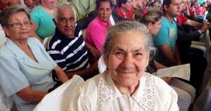 La Nación / Gobierno incorpora a 11.462 adultos mayores a la pensión universal