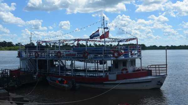 Paseos en el Cuñatai: Redescubrir Asunción con fiestas sobre el río