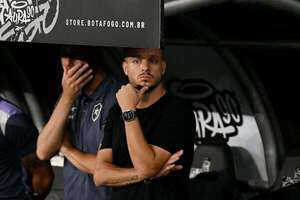 Botafogo destituye a Anselmi, octavo DT despedido en ocho fechas del Brasileirão - Fútbol Internacional - ABC Color