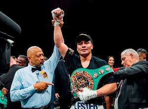 Guatemalteco Martínez es campeón interino supermediano  CMB - Polideportivo - ABC Color