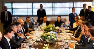 La Nación / Peña a empresarios brasileños: “Paraguay se posiciona como un socio abierto al mundo”