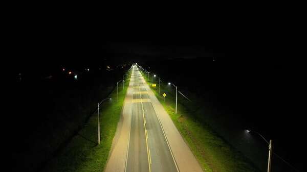 Sapucái estrena nuevo sistema de iluminación con inversión de G. 650 millones - Economía - ABC Color