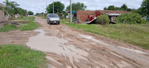 Temporal azota Pilar y deja daños en viviendas y sede policial - Nacionales - ABC Color