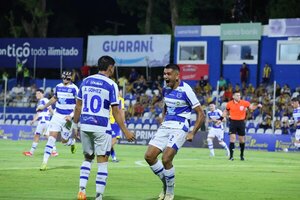 2 de Mayo se reencontró con la victoria y hunde cada vez más al Sportivo Luqueño