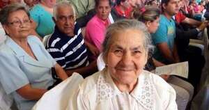 La Nación / Incorporan 11.462 adultos mayores a la pensión universal