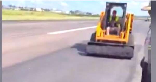 La Nación / Bache demoró salida de avión que iba a Madrid