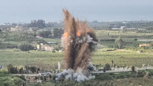 La guerra se intensifica con ataques cruzados y nuevas amenazas