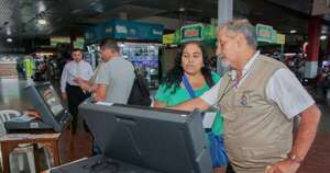 La Nación / TSJE despliega más de 1.800 máquinas de votación para capacitar a la ciudadanía