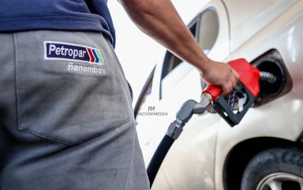 Petropar ajusta precios de combustibles y aplica suba de G. 450 por litro - ADN Digital