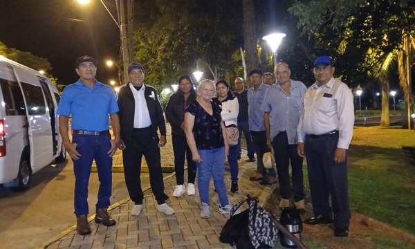 Adultos mayores se movilizan en Asunción y exigen cambios en el MDS - OviedoPress