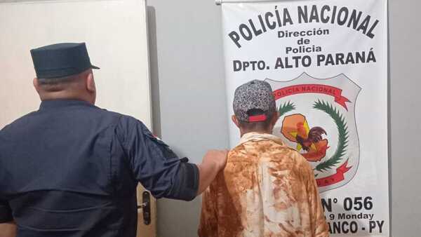 Mujer es atacada con cuchillo y cae la ex pareja en Presidente Franco