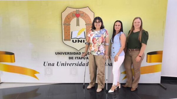 Becarias de doctorado destacan al programa BECAL como inversión estratégica en formación académica