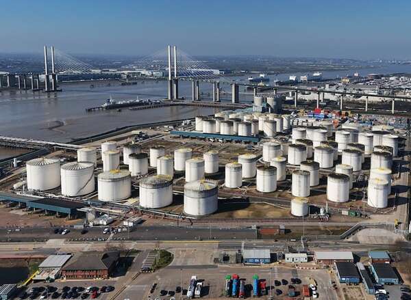 Precios del petróleo bajan luego del anuncio de Trump - Mundo - ABC Color