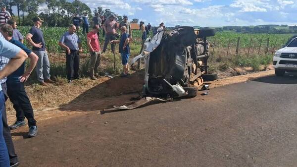 Popular / Tres primos péndex mueren en brutal choque frontal